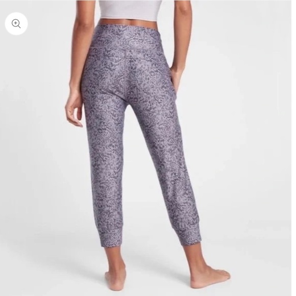 Athleta Salutation Printed Crop Jogger - Picture 3 of 6